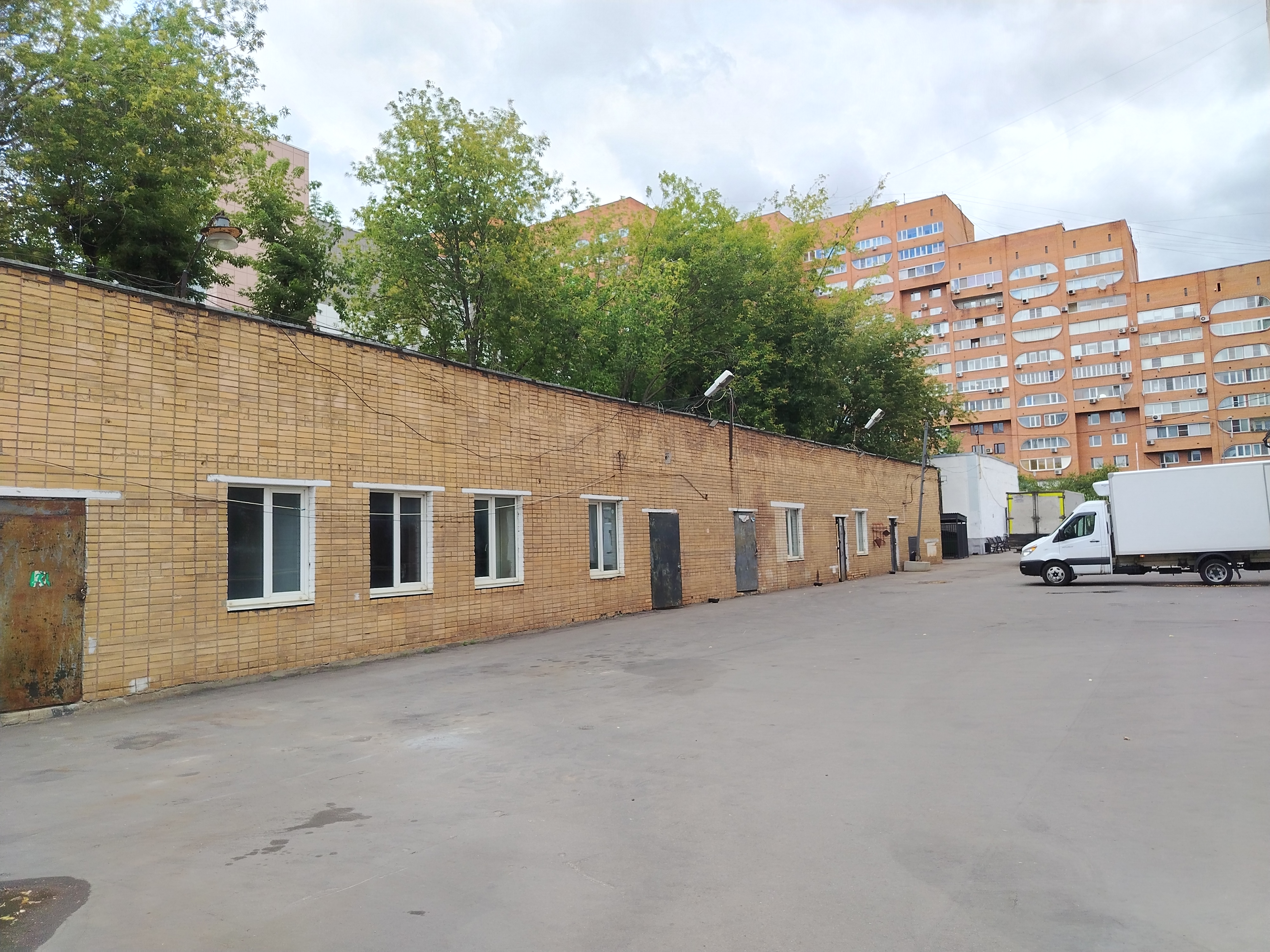 ГП17006340.Нежилое помещение.Общий фасад здания.jpg
