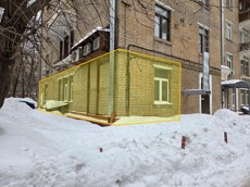 ГП16986247.Нежилое помещение.Фасад здания с выделенными окнами реализуемого объекта_4.jpg