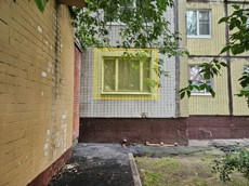 ГП16963793.Квартира.Фасад здания с выделенными окнами реализуемого объекта.jpg